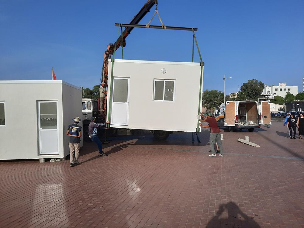 Module de bâtiment mobile Isoboard levé par grue pour livraison